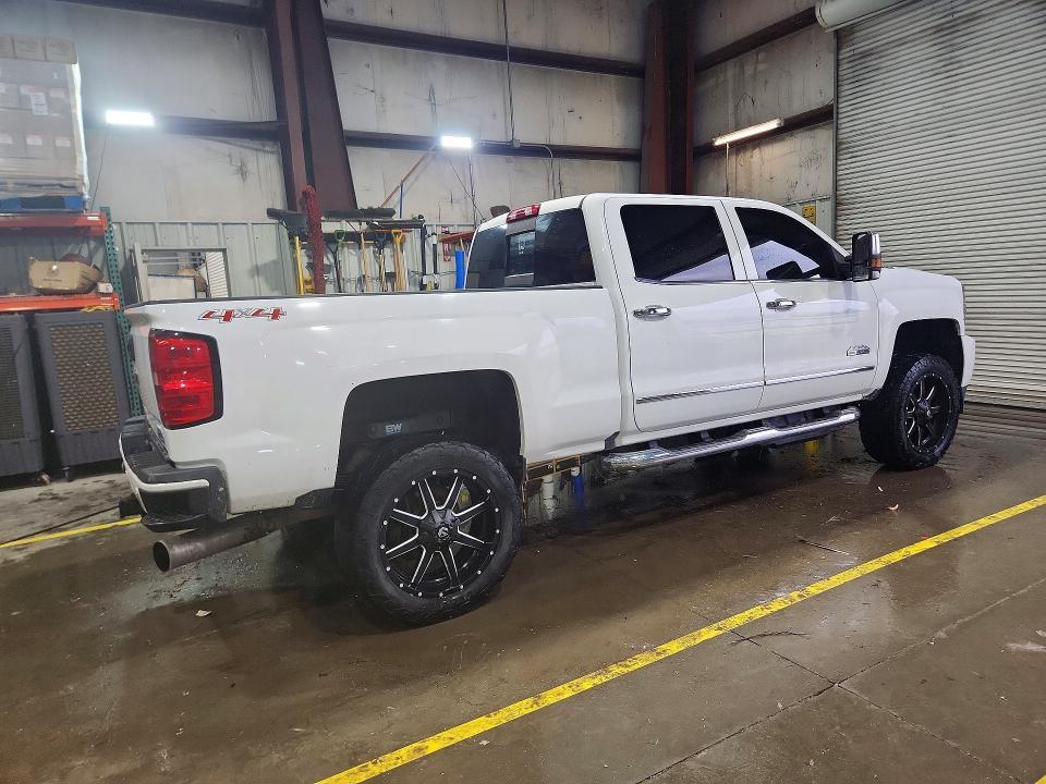 2017 Chevrolet Silverado K2500 High Country