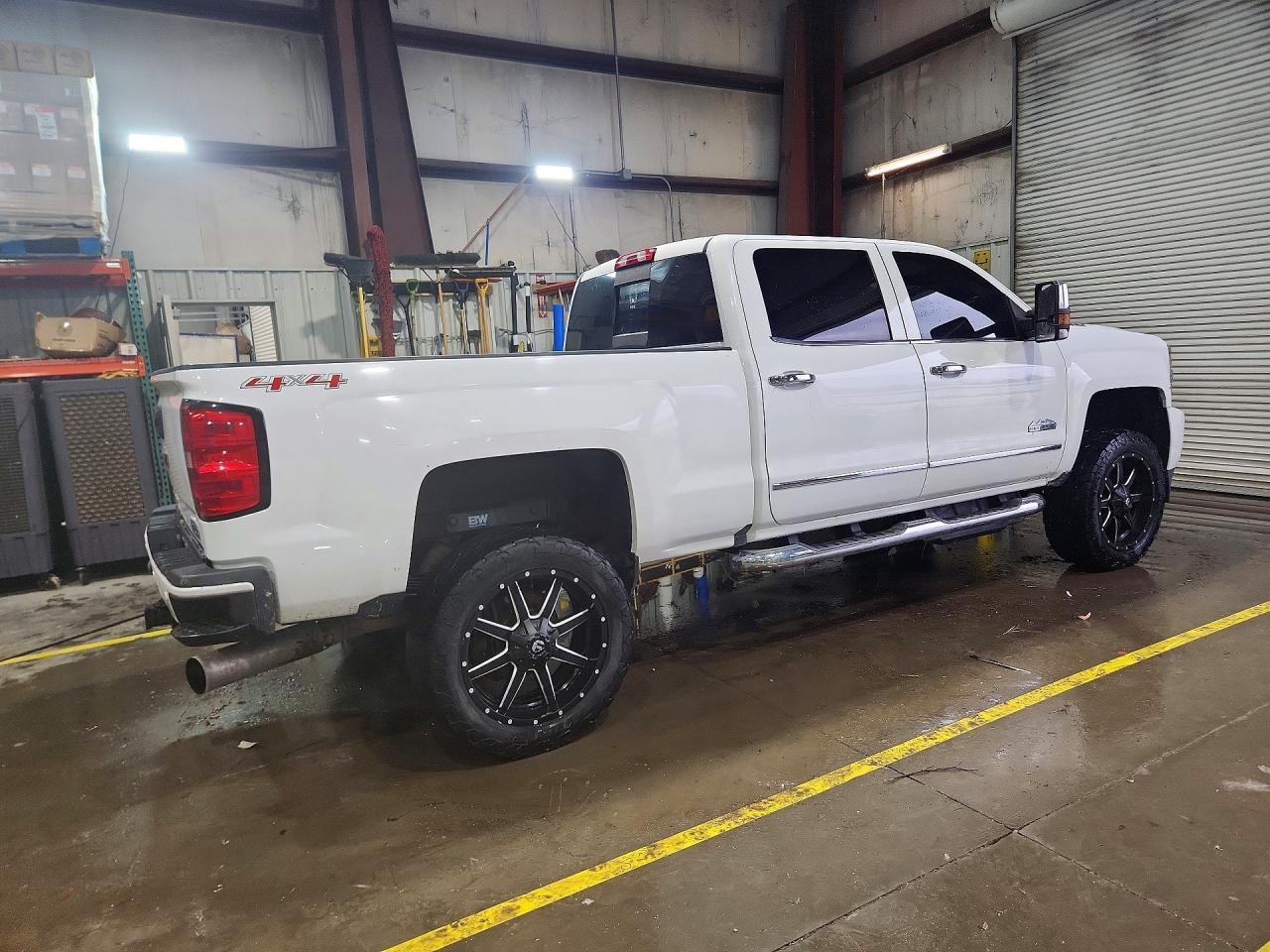 2017 Chevrolet Silverado K2500 High Country