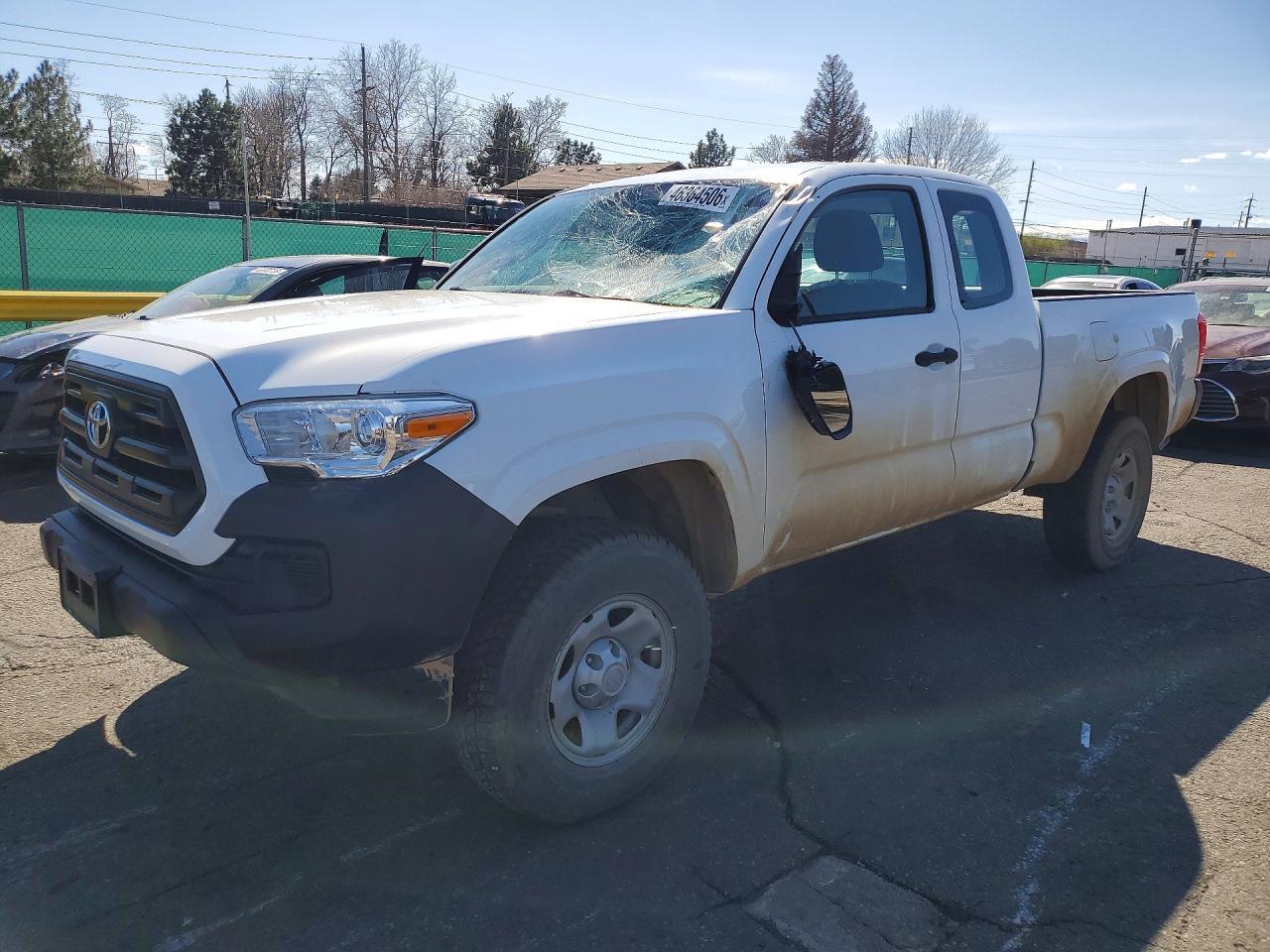 2016 Toyota Tacoma SR