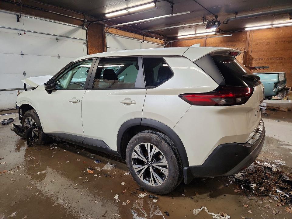 2022 Nissan Rogue sv