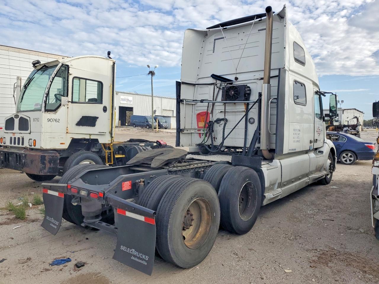 2018 Volvo VN VNL