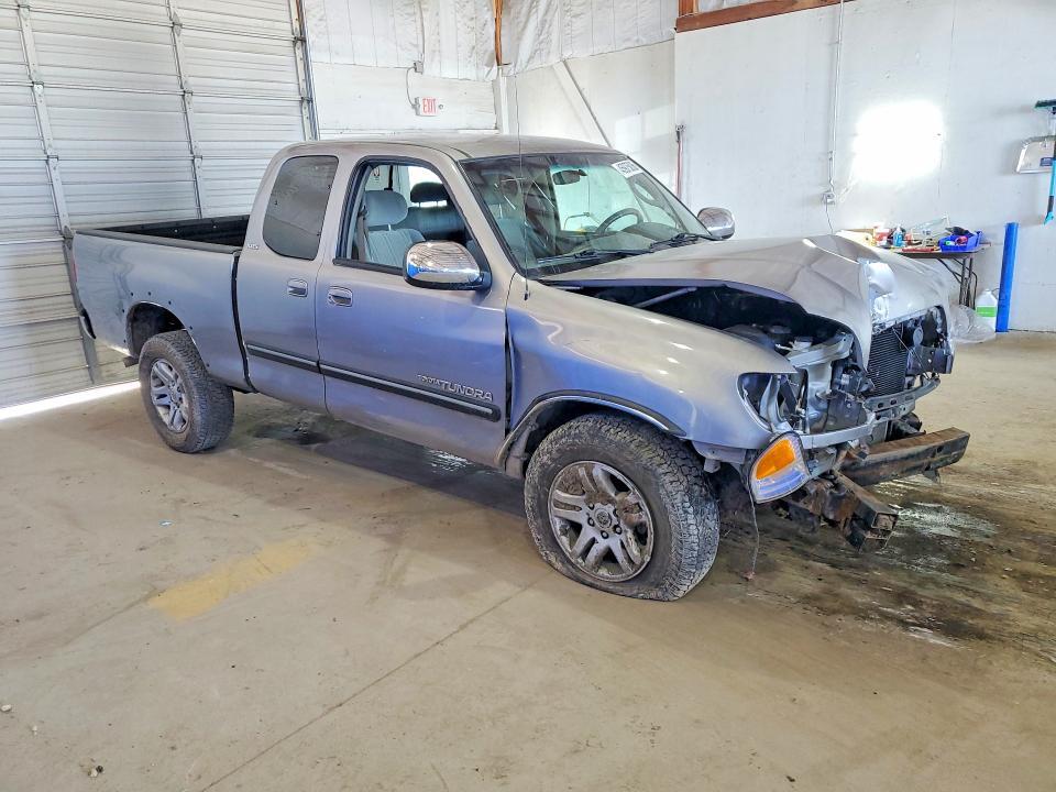 2004 Toyota Tundra SR5
