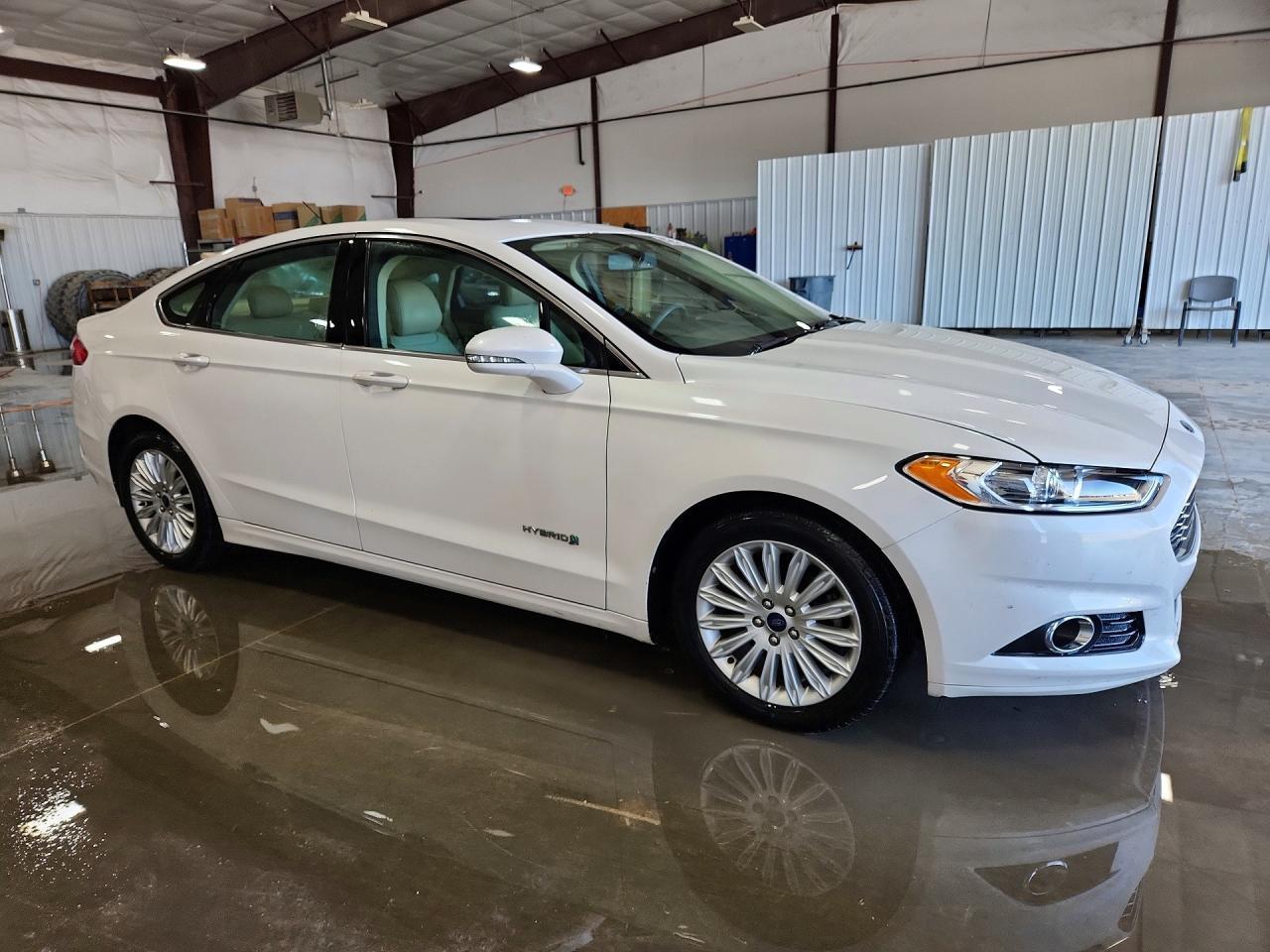 2013 Ford Fusion se Hybrid