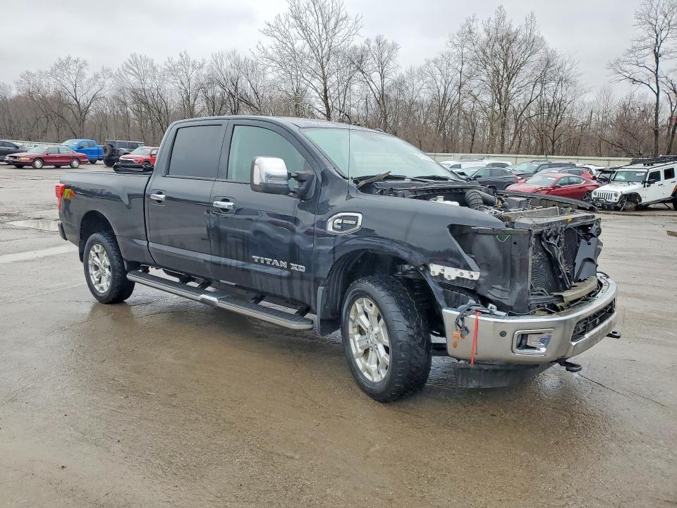 2016 Nissan Titan XD SL