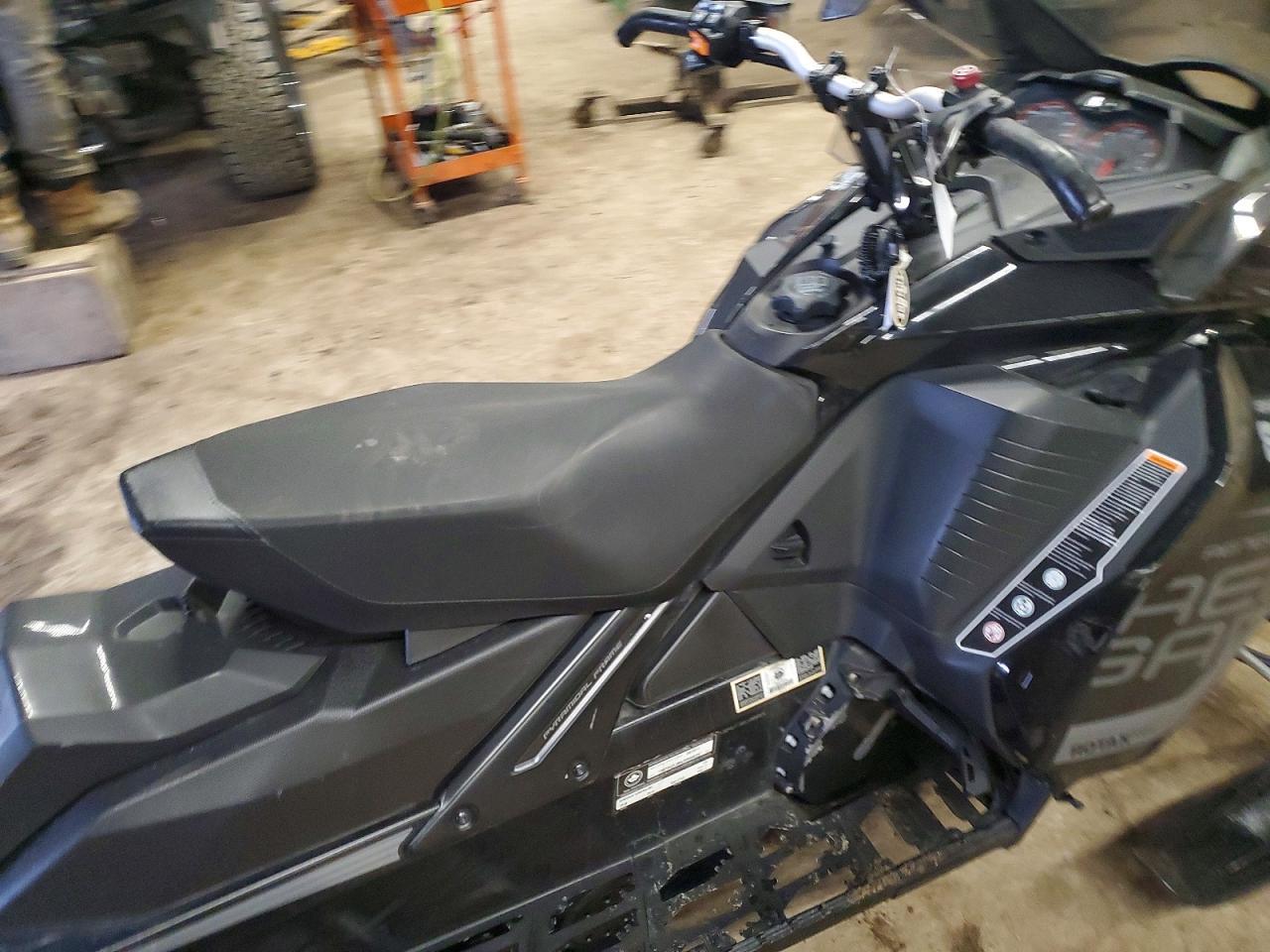2018 Skidoo Renegade