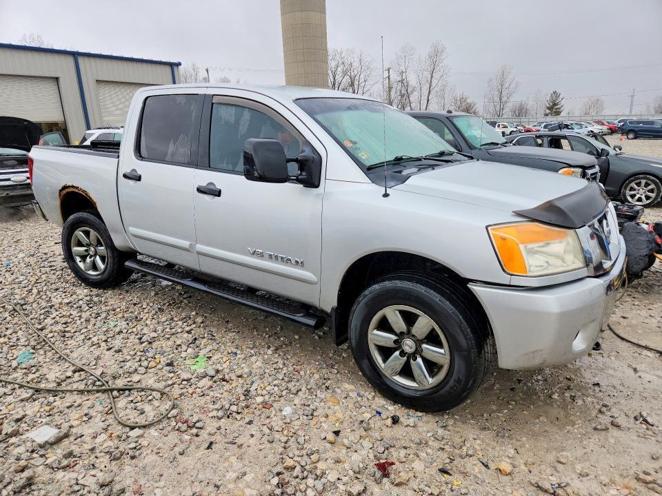 2011 Nissan Titan SV