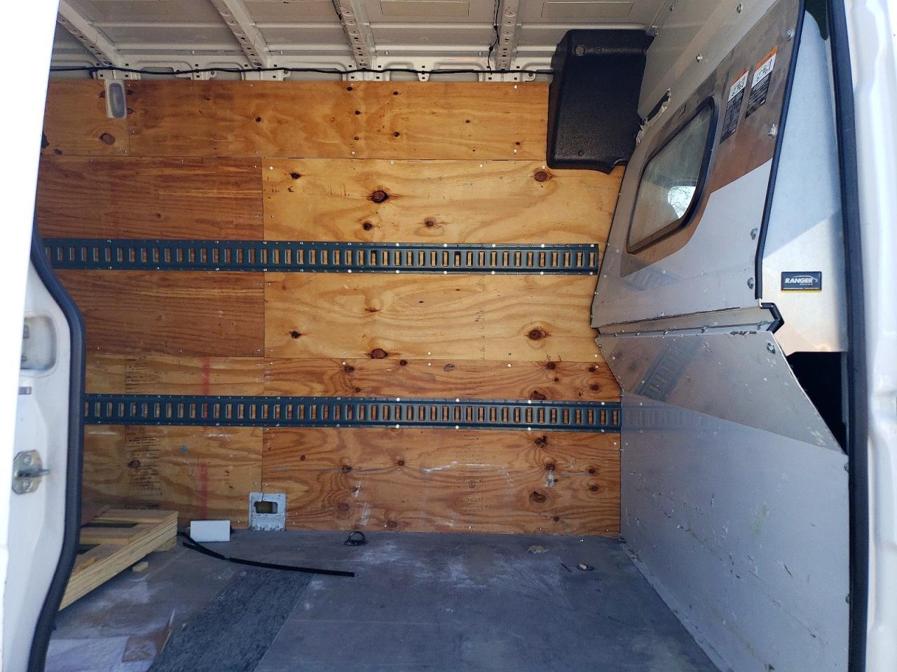 2015 Mercedes-Benz Sprinter 2500 Delivery Van