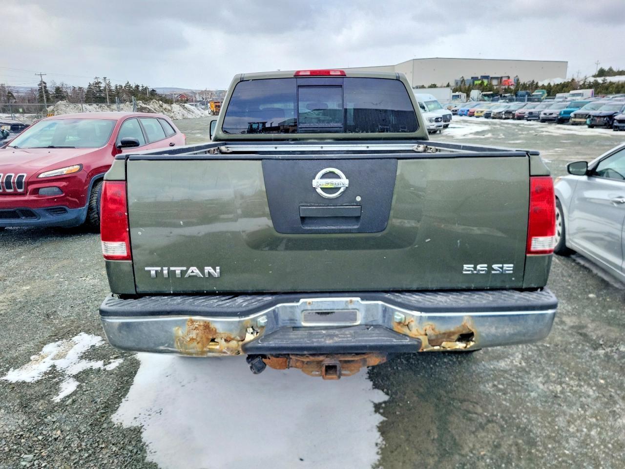 2004 Nissan Titan XE