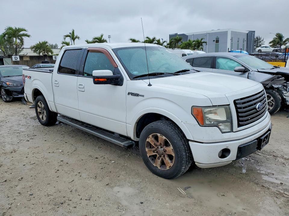2010 Ford F150 Lightning Lariat