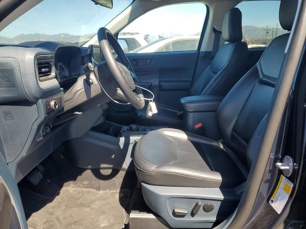 2023 Ford Maverick XL