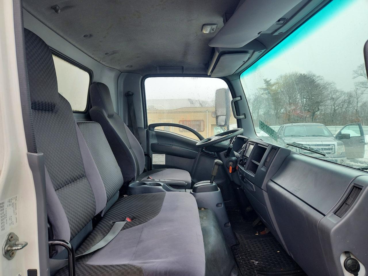 2015 Isuzu NPR HD Delivery Truck