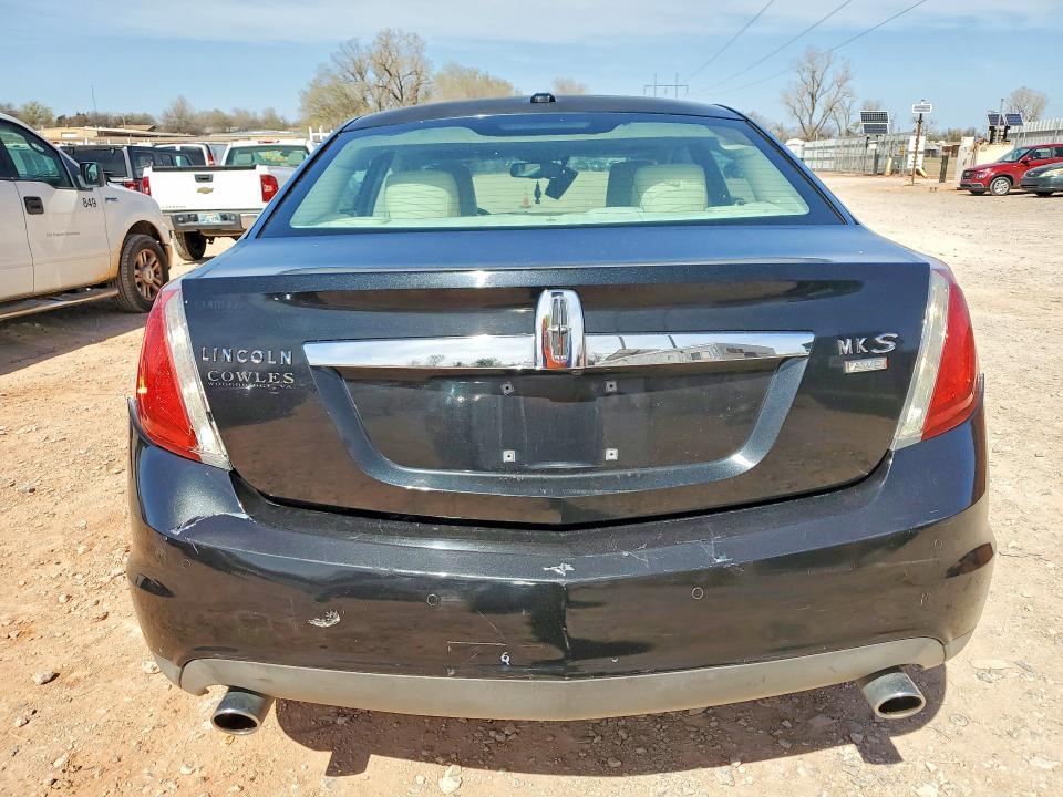 2009 Lincoln MKS