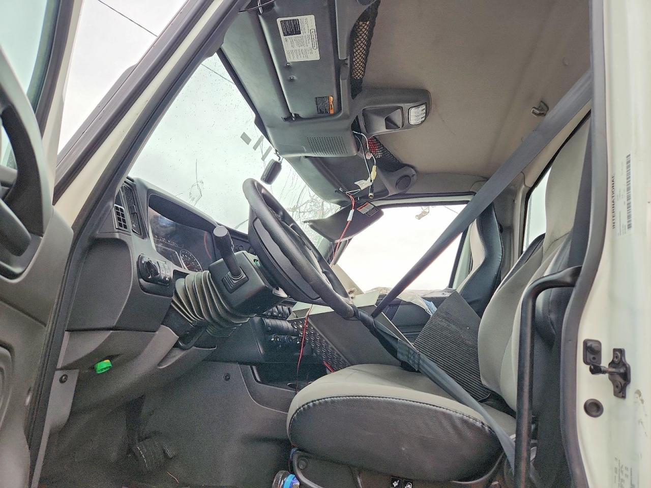 2025 International LT62F Semi Truck