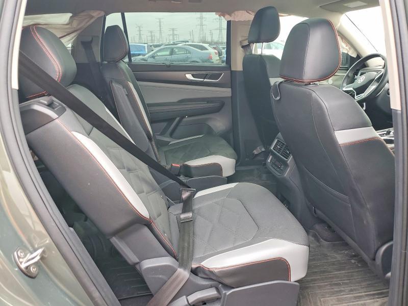 2024 Volkswagen Atlas Peak Edition