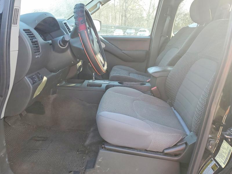 2013 Nissan Frontier SV V6