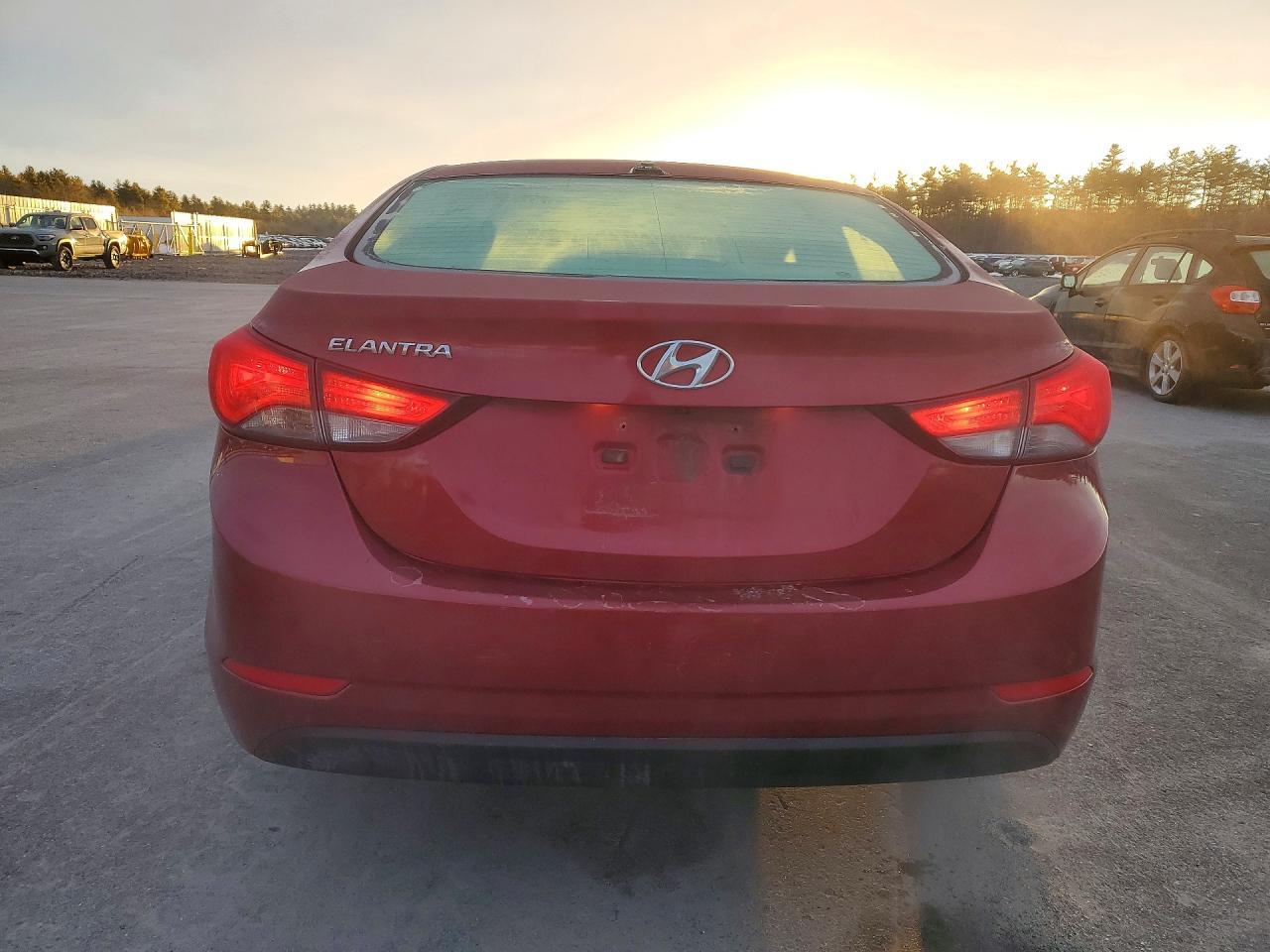 2016 Hyundai Elantra se