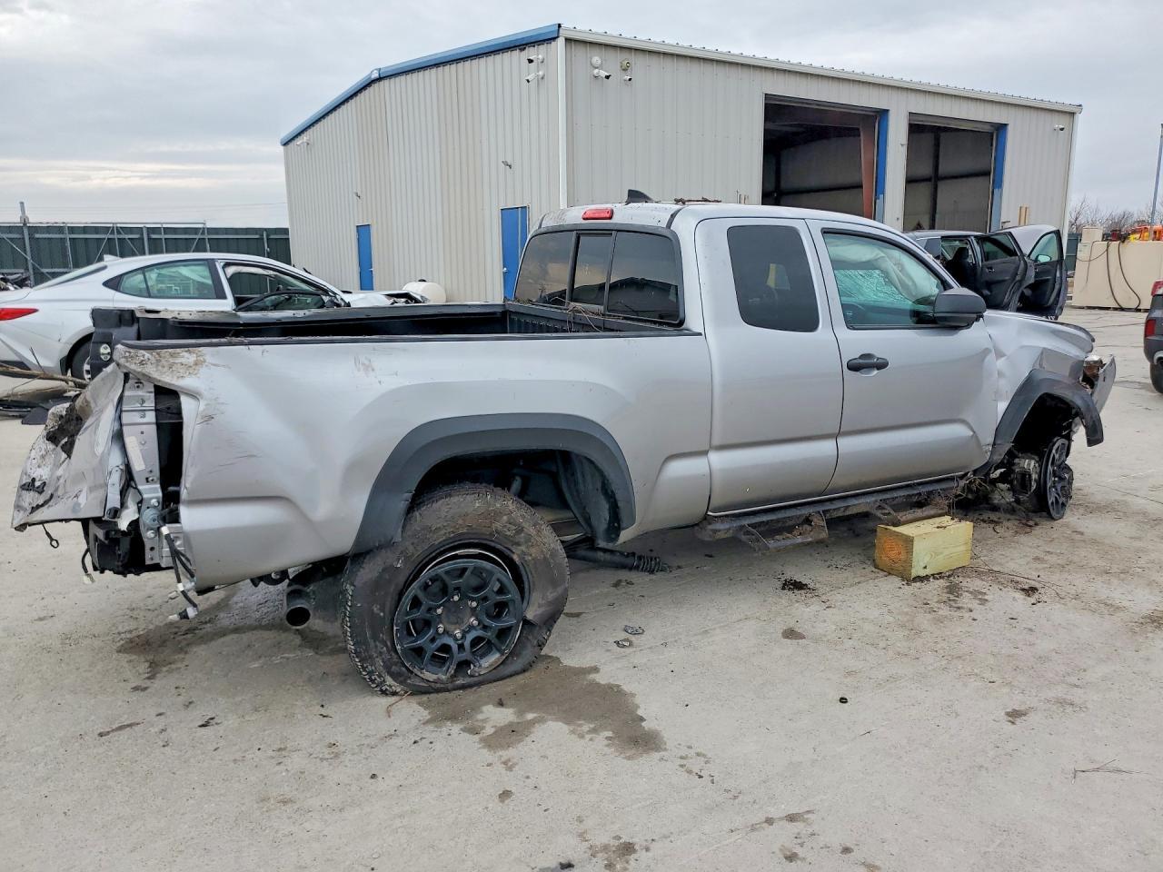 2019 Toyota Tacoma SR V6