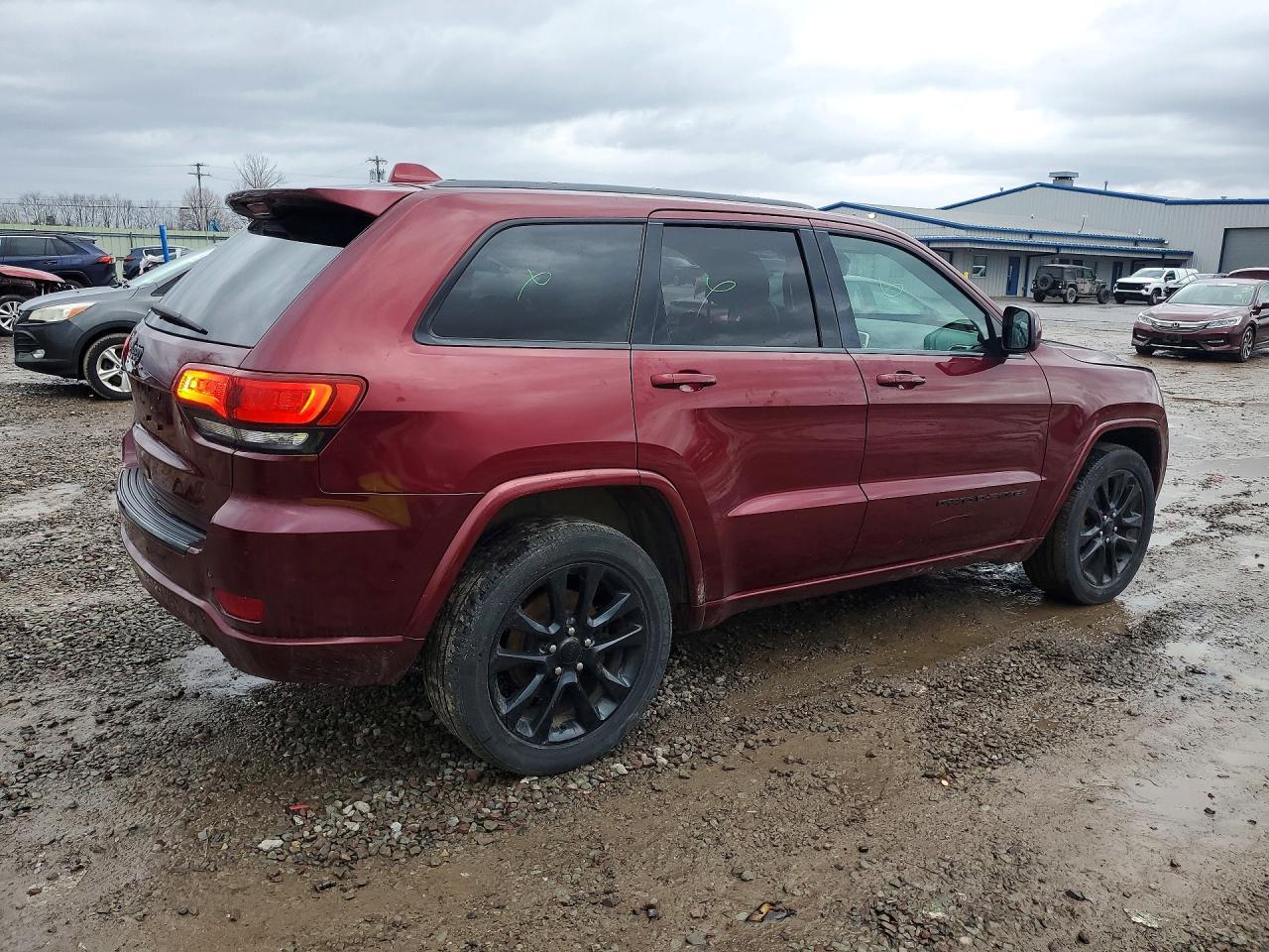 2017 Jeep Grand Cherokee Laredo