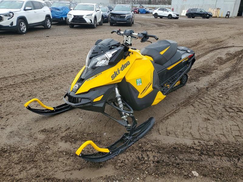2013 Skidoo Mxz tnt 800r