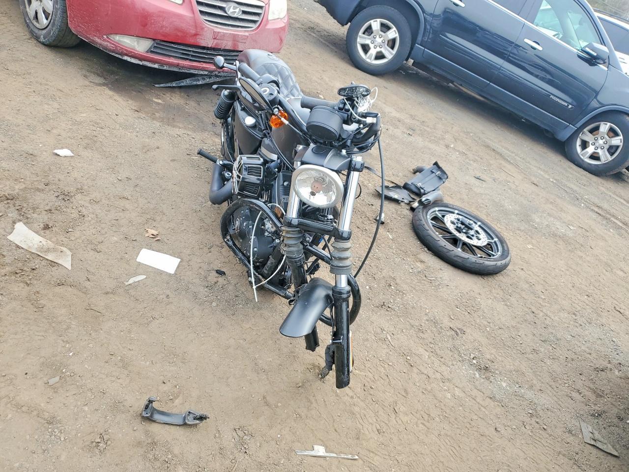 2017 Harley-Davidson XL883 Iron 883