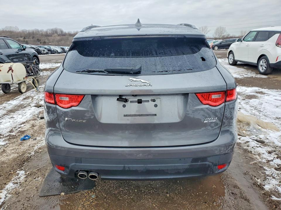 2017 Jaguar F-pace Premium