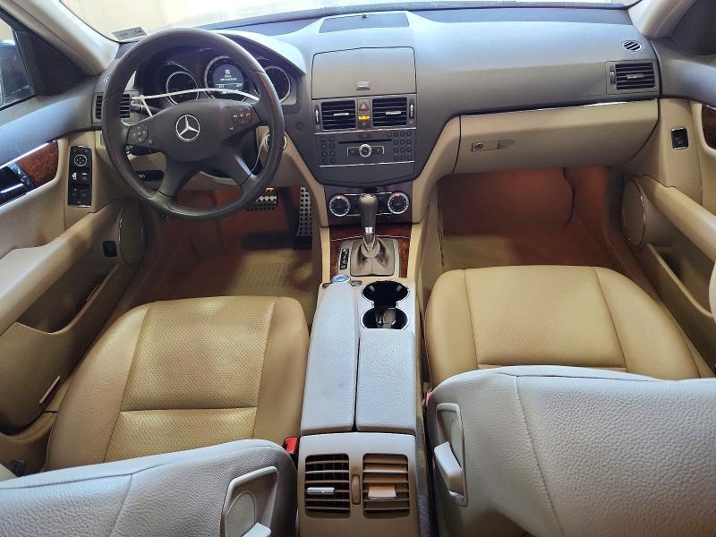 2010 Mercedes-Benz C300