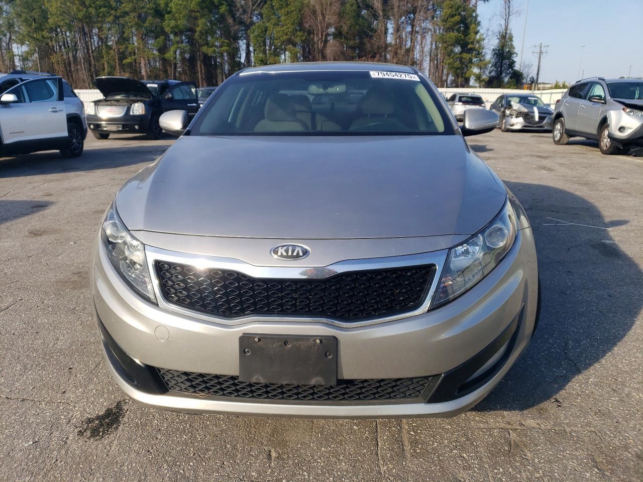 2013 KIA Optima lx