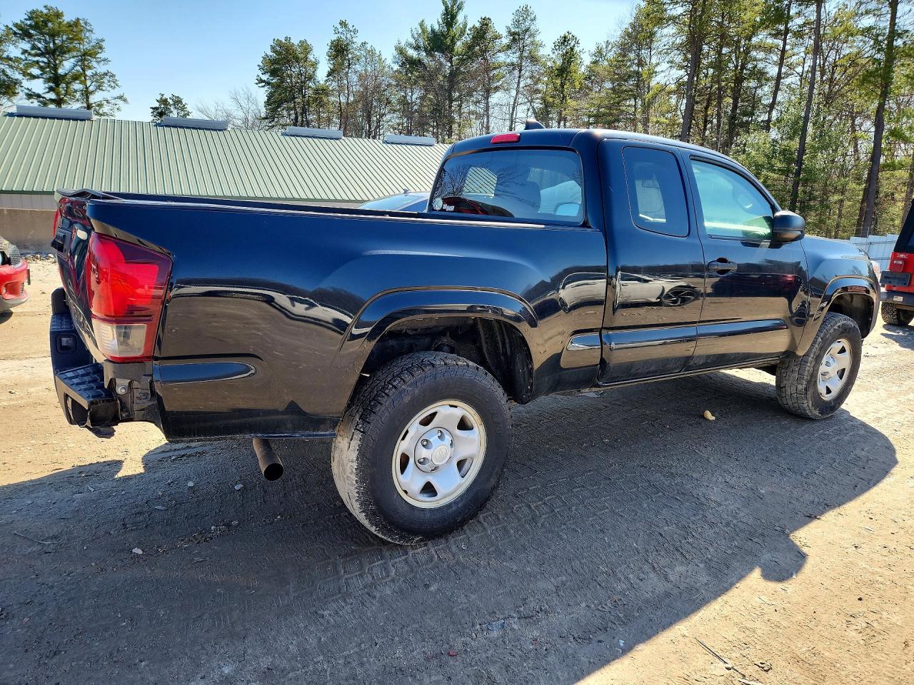 2022 Toyota Tacoma SR