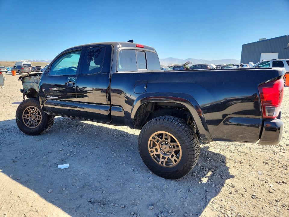 2022 Toyota Tacoma SR5 V6