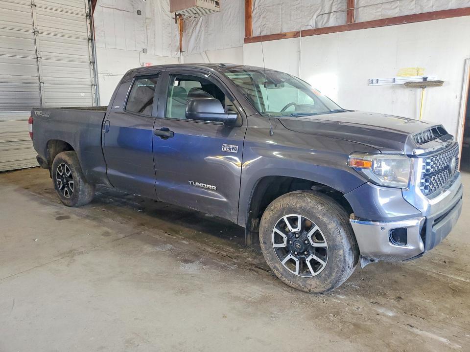 2018 Toyota Tundra SR5