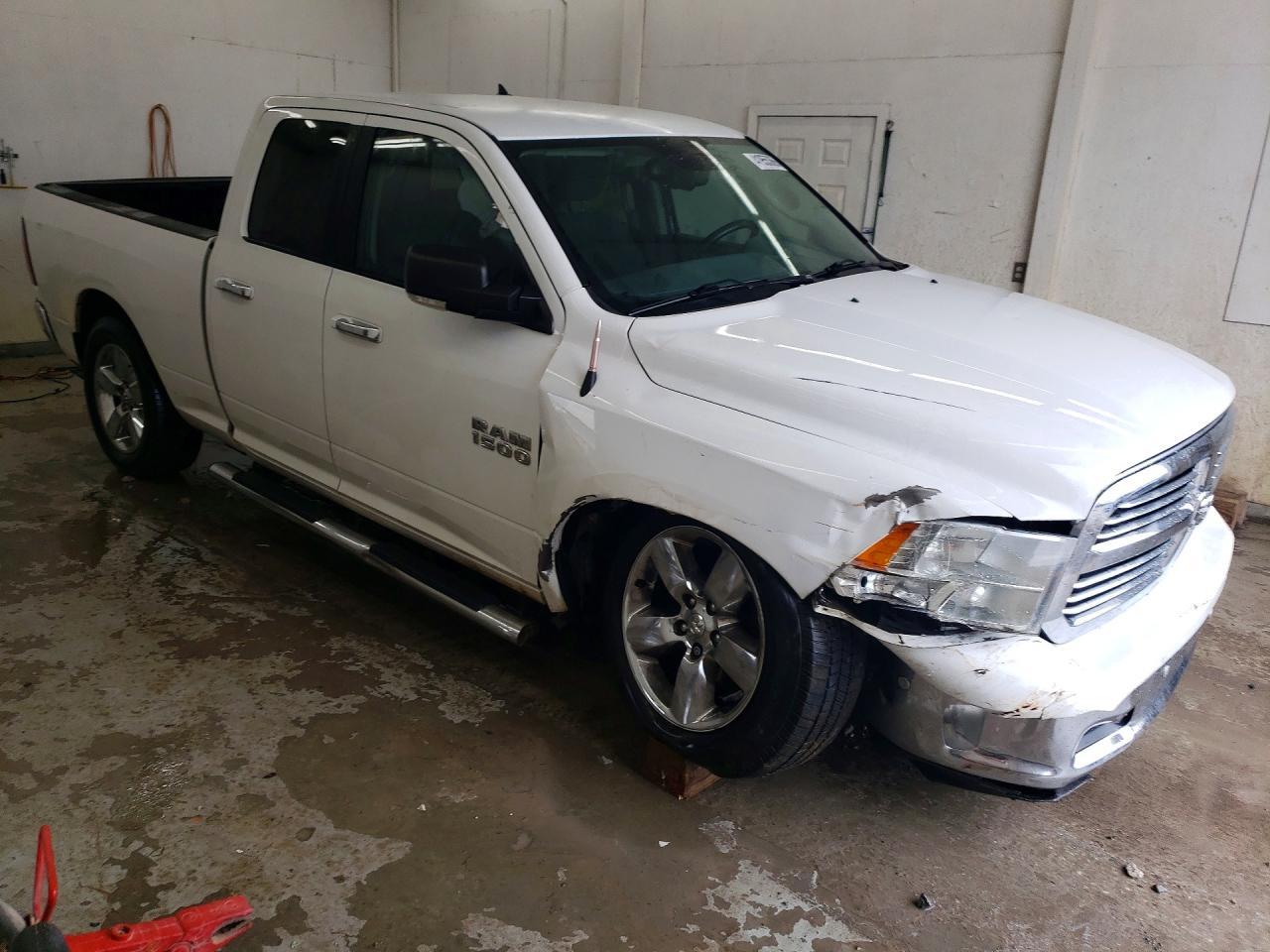 2017 Dodge RAM 1500 SLT