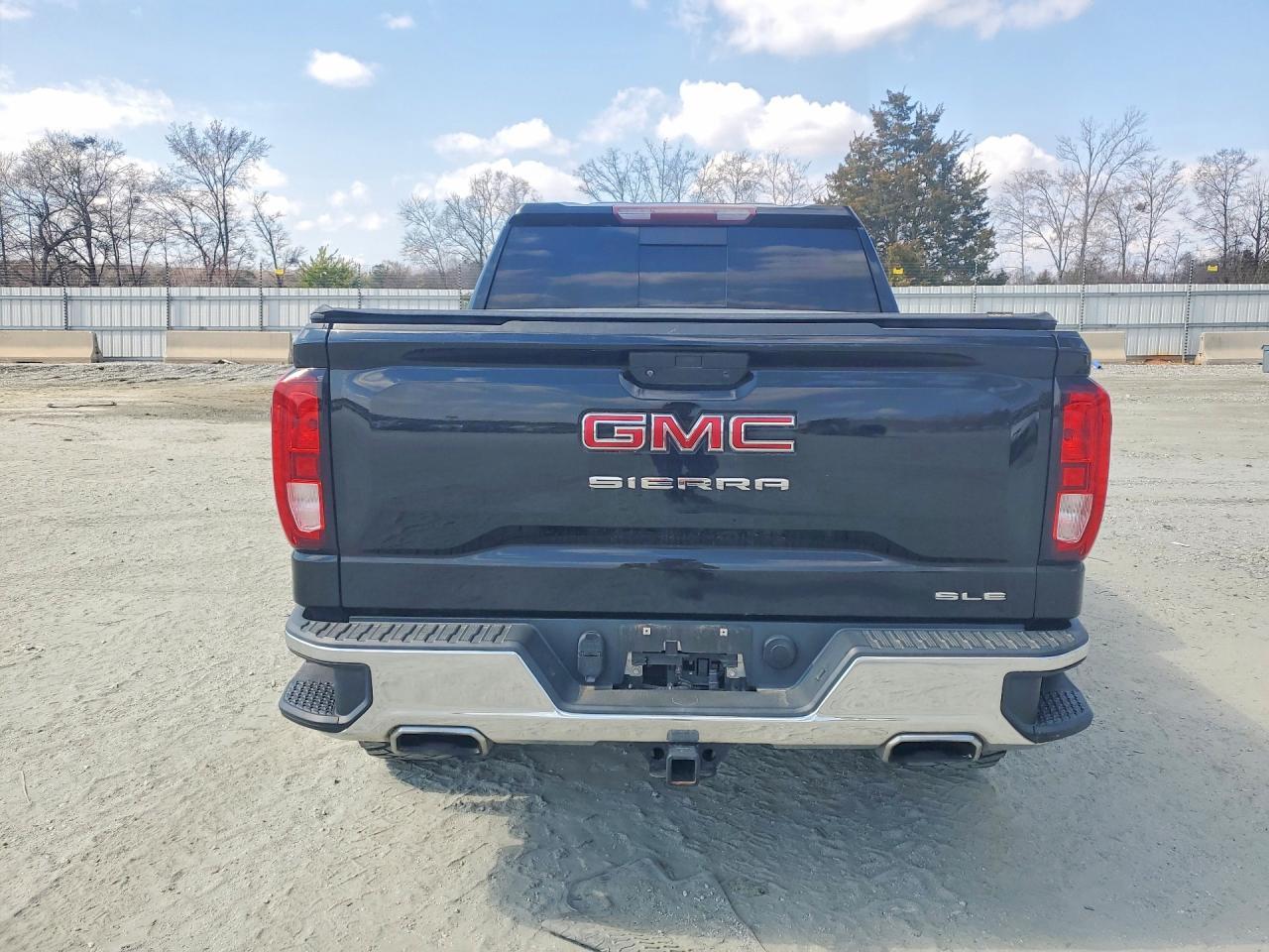 2019 GMC Sierra K1500 SLE