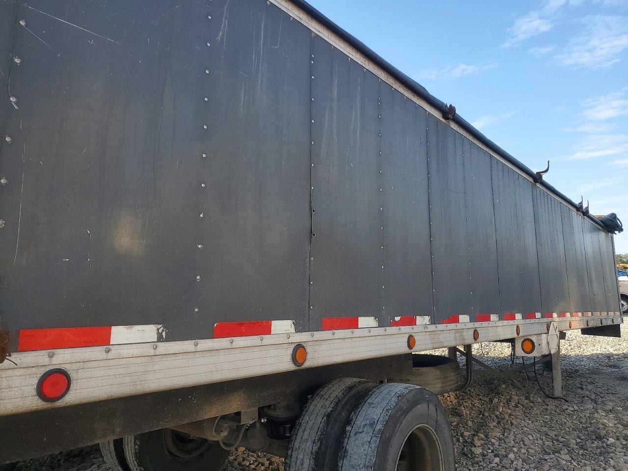 1996 Travis Body END Dump Trailer