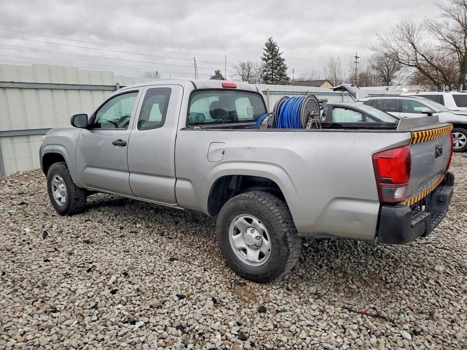 2018 Toyota Tacoma SR