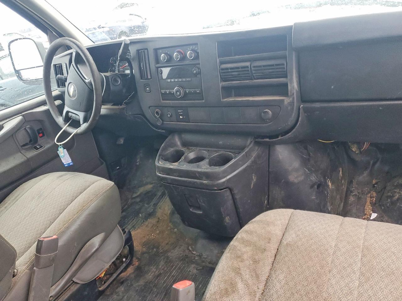 2014 Chev Express G2500