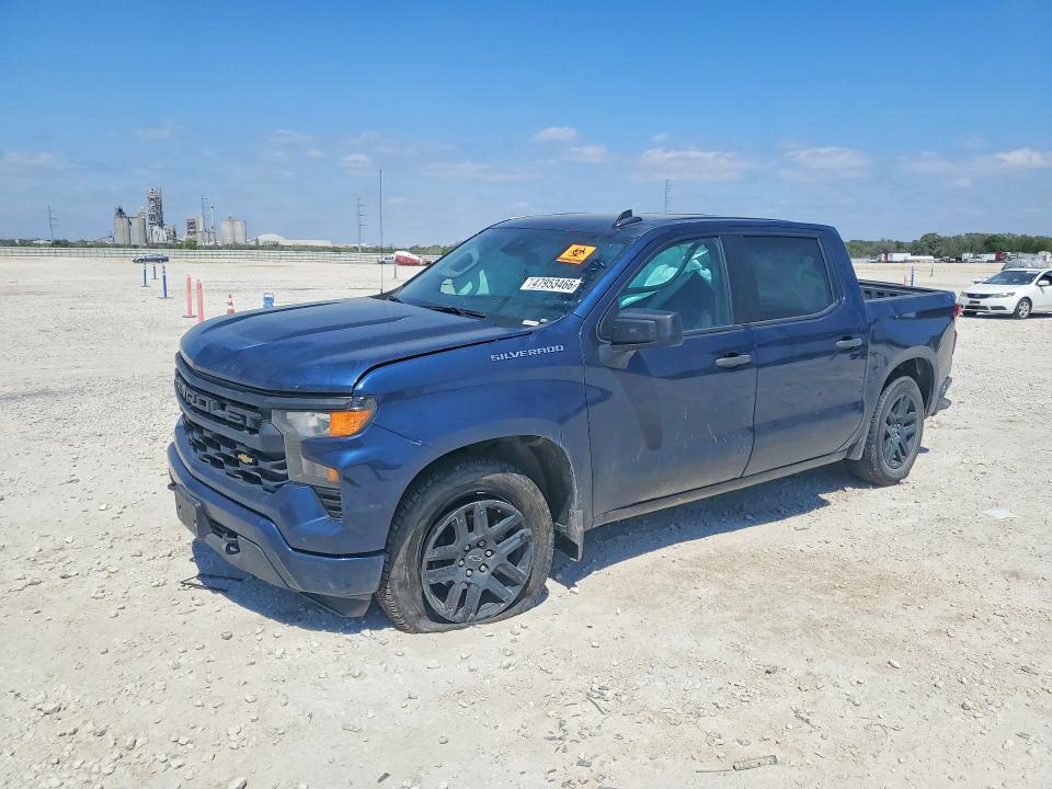 2022 Chevrolet Silverado C1500 Custom