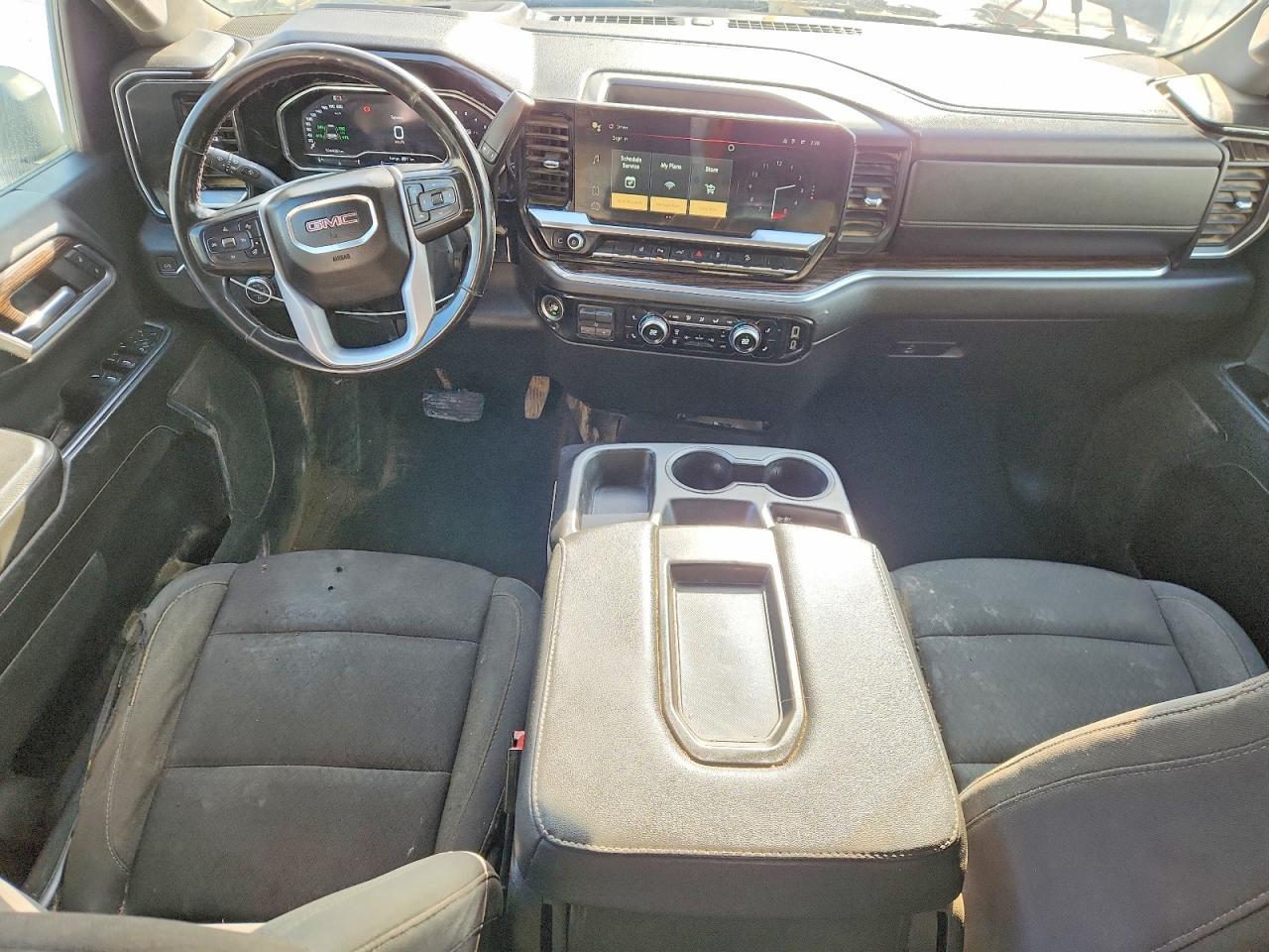 2024 GMC Sierra K2500 SLE