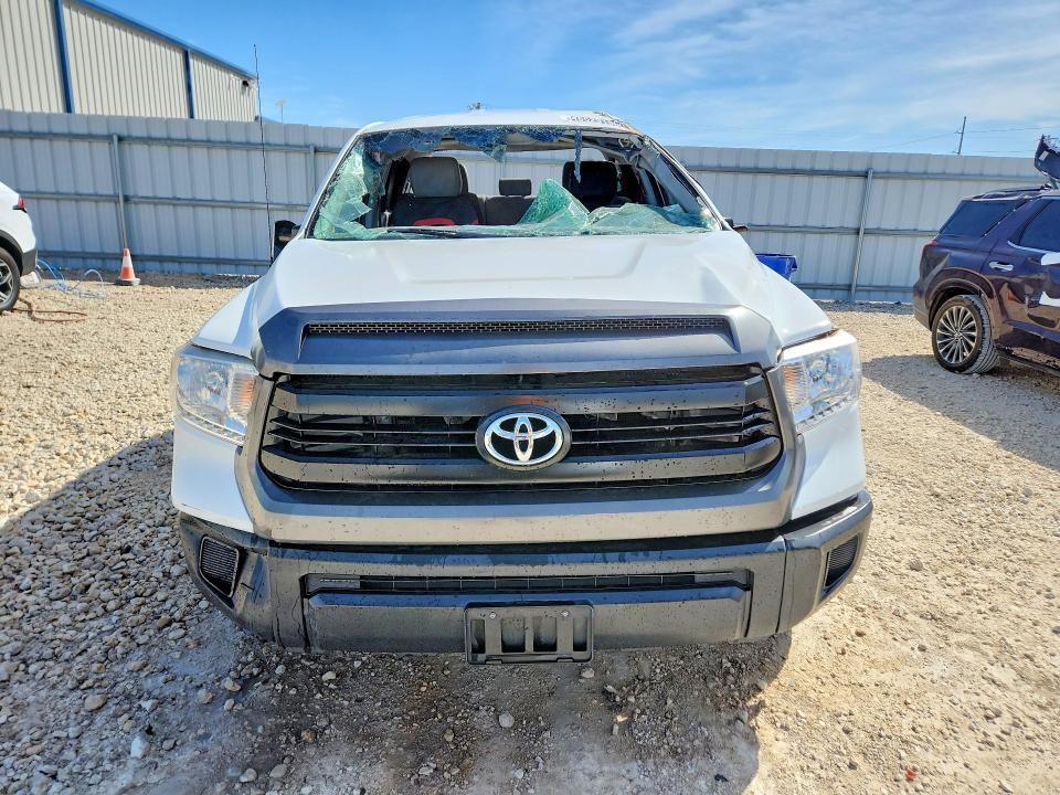 2015 Toyota Tundra SR