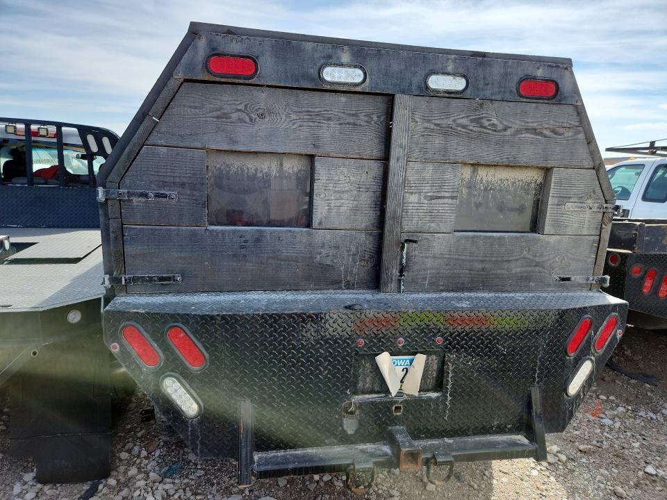 2015 Dodge RAM 2500 ST Flatbed Truck