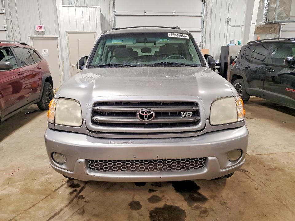 2003 Toyota Sequoia SR5