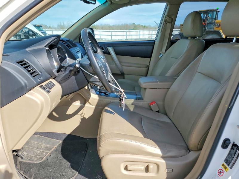 2011 Toyota Highlander se