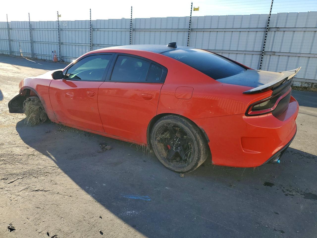 2016 Dodge Charger r