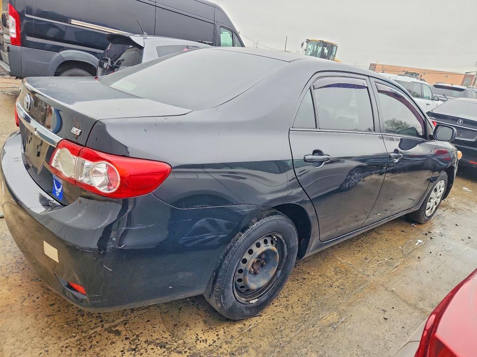 2011 Toyota Corolla le