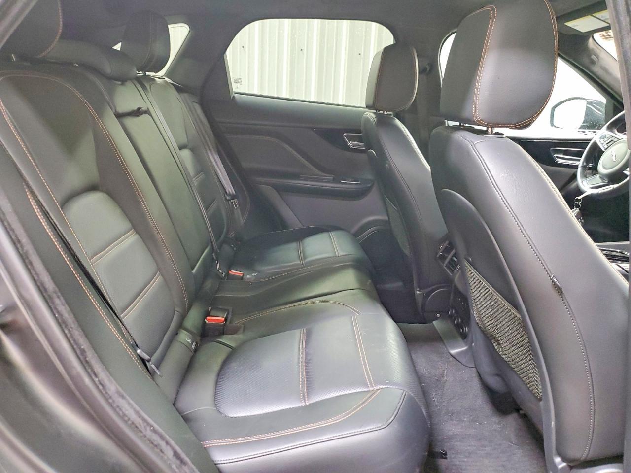 2020 Jaguar F-pace Prestige