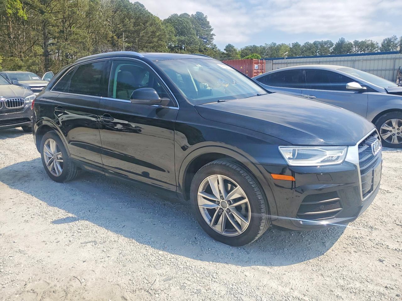 2016 Audi Q3 Premium Plus