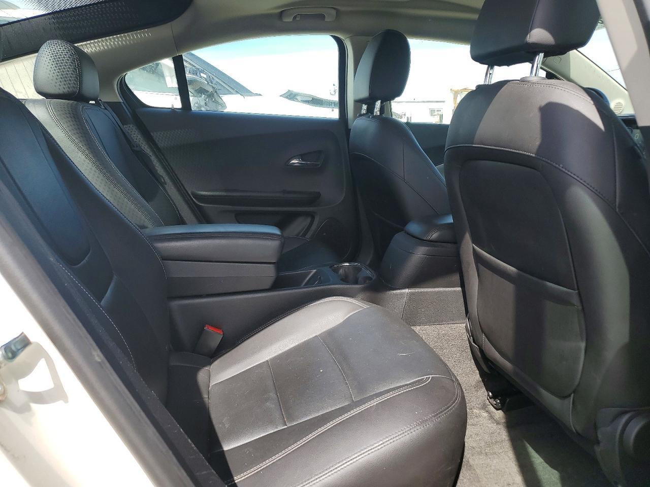 2014 Chev Volt
