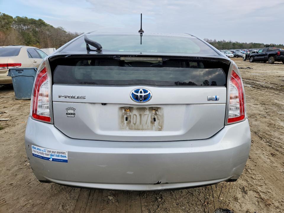 2014 Toyota Prius Three