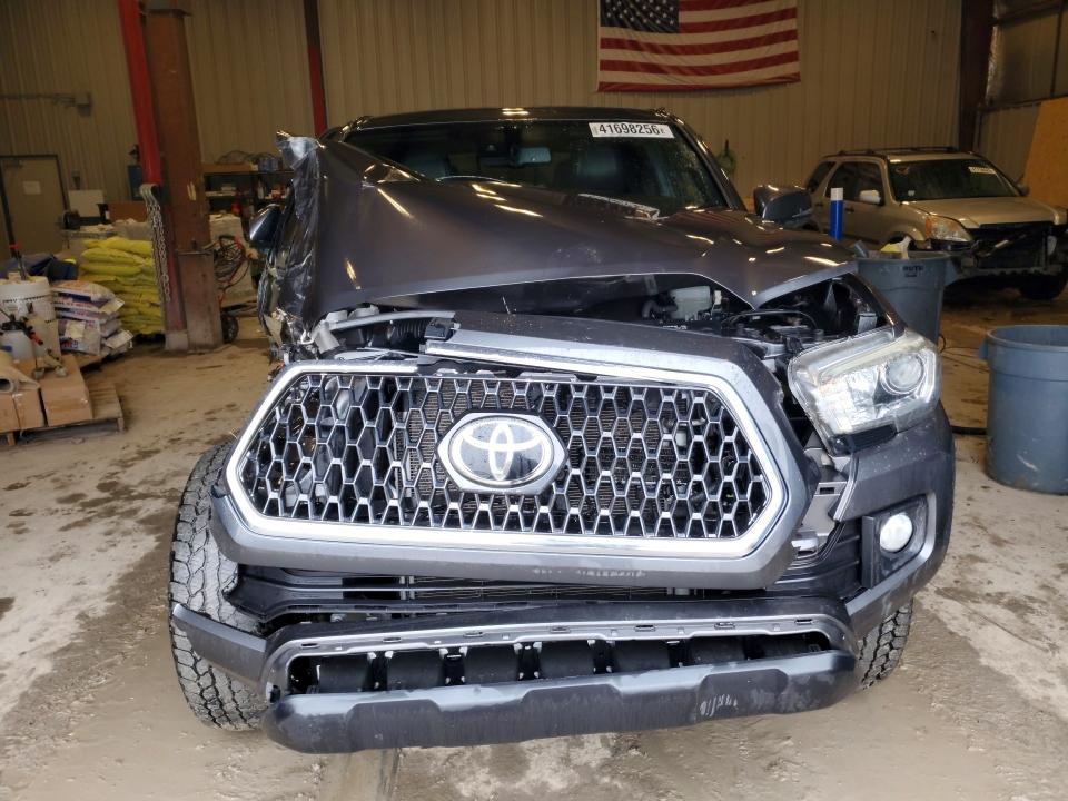 2018 Toyota Tacoma TRD OFF-Road