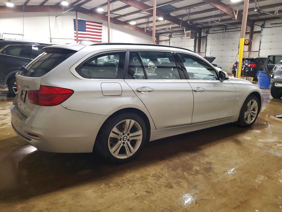 2018 BMW 330 xi