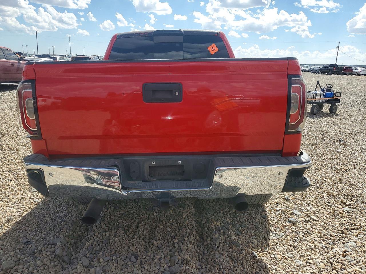 2018 GMC Sierra K1500 SLT